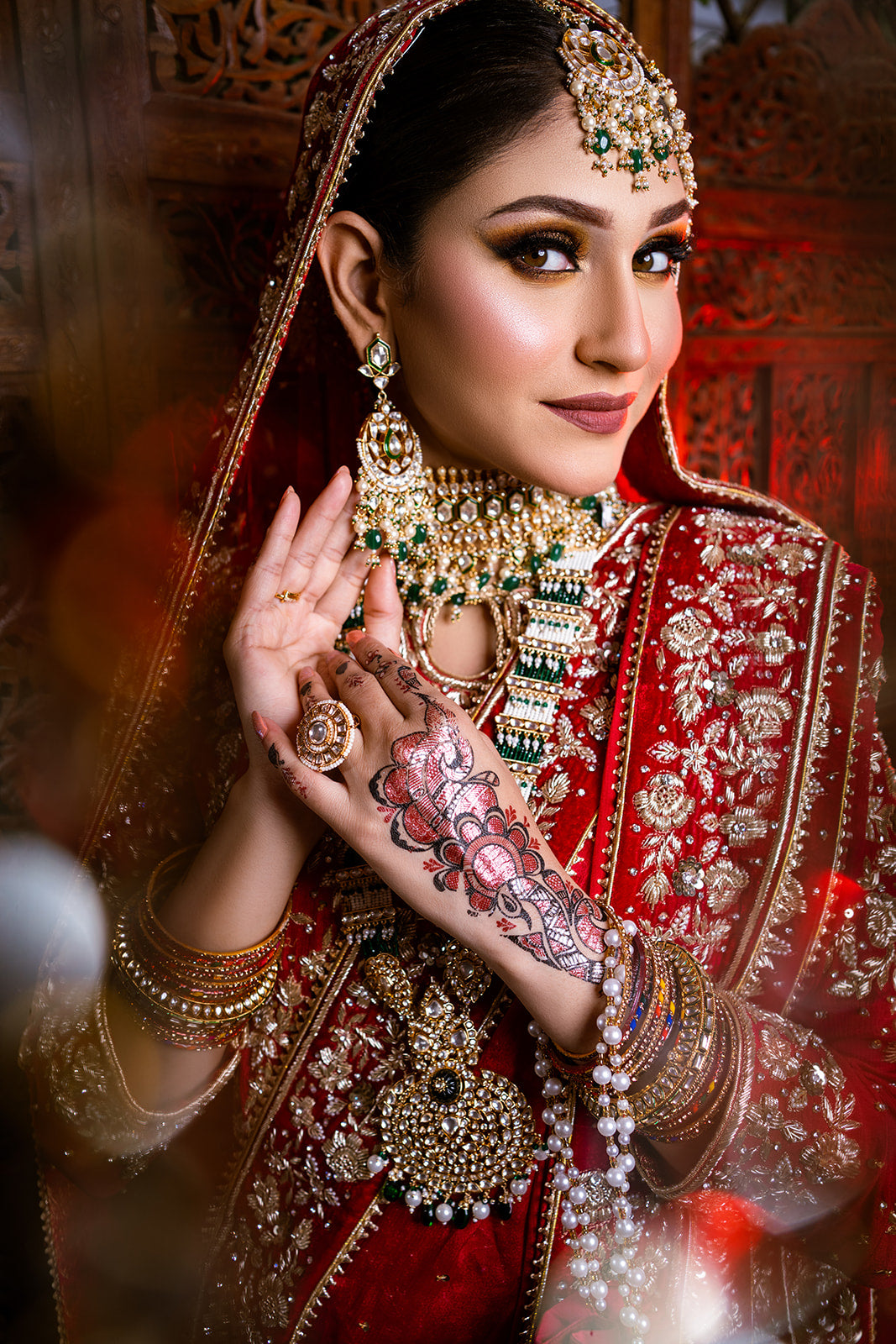 STRAIGHT CUT KHADA DUPATTA WITH CHUDIDAAR