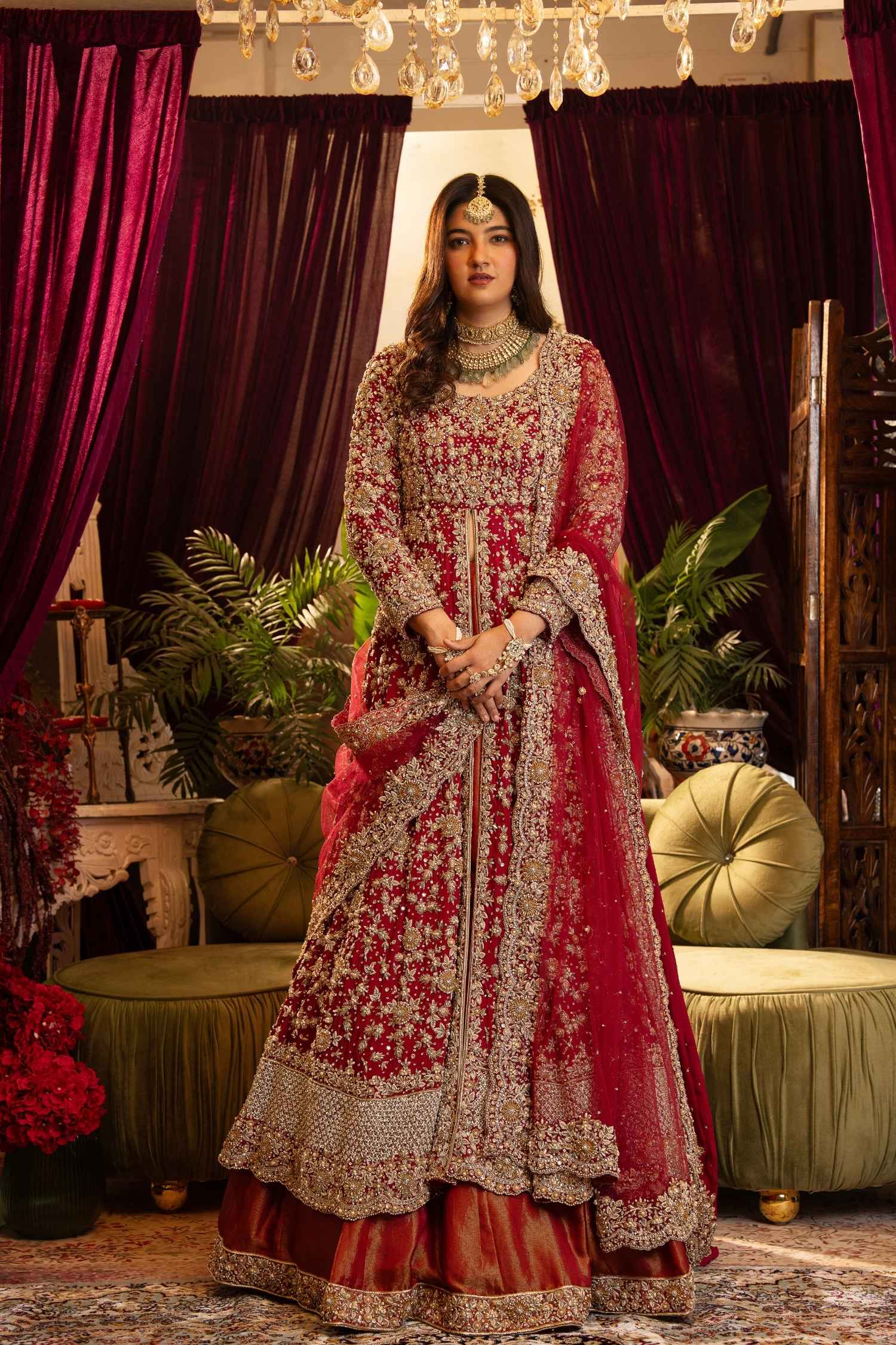 Saira Peshawas Lehenga